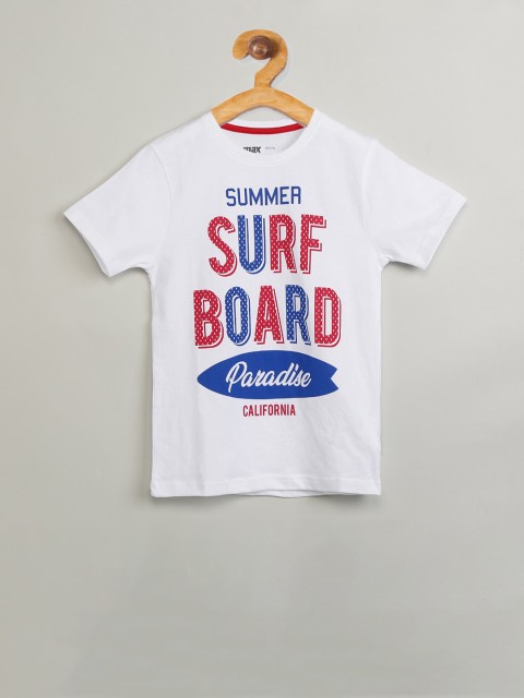 

max Boys White Printed Round Neck T-shirt