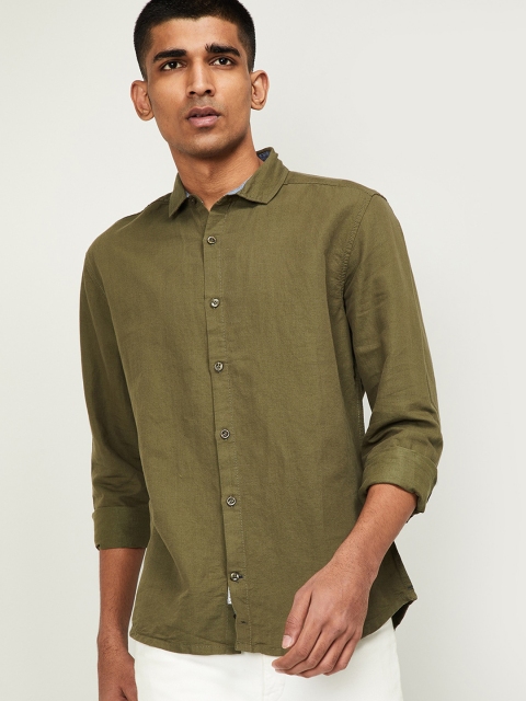 

UCLA Men Olive Green Regular Fit Solid Casual Shirt