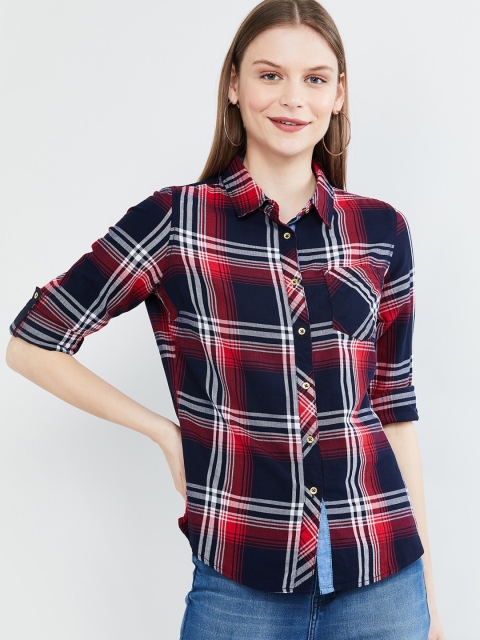 

max Women Navy Blue & Red Regular Fit Checked Casual Shirt