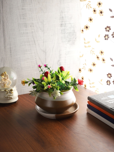

CDI Brown Ceramic Handi Shaped Planter