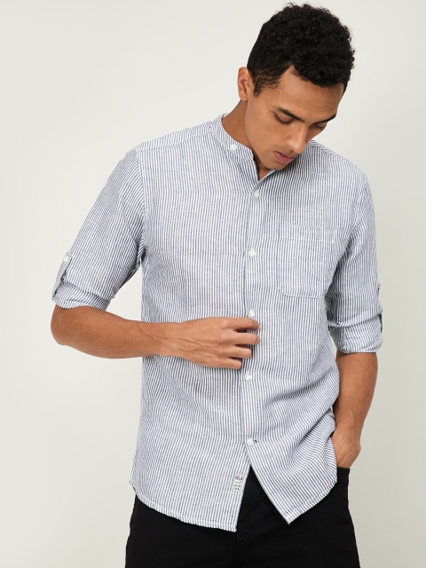 

UCLA Men Navy Blue & White Regular Fit Striped Casual Shirt