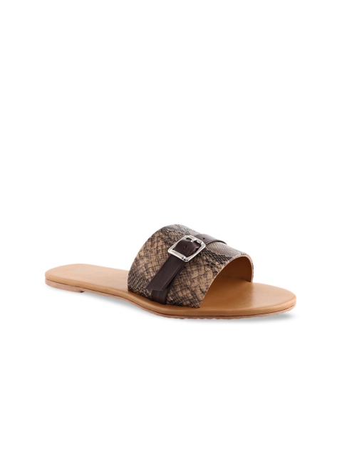 

Siendo Desi Women Beige Solid Open Toe Flats