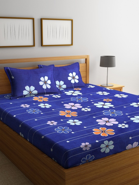 

NEUDIS Navy Blue & White Floral-Printed 180 TC Double Bedsheet with 2 Pillow Covers