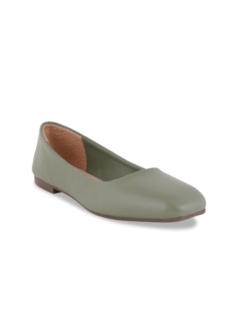 

SCENTRA Women Green Solid Ballerinas