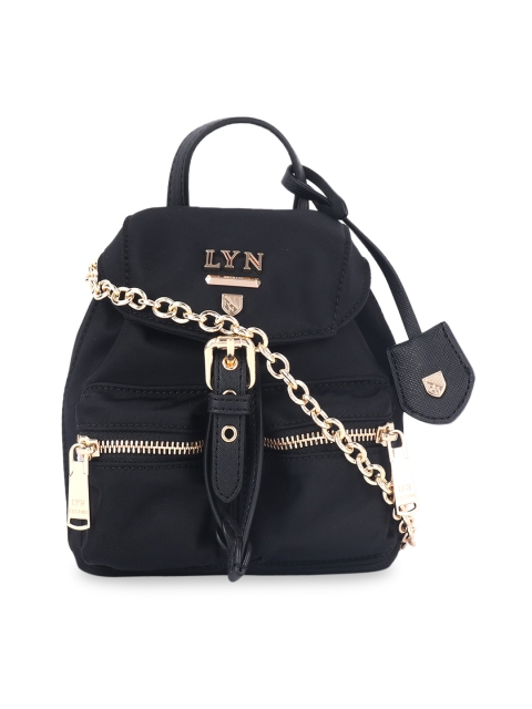 

LYN Black Solid Handheld Bag
