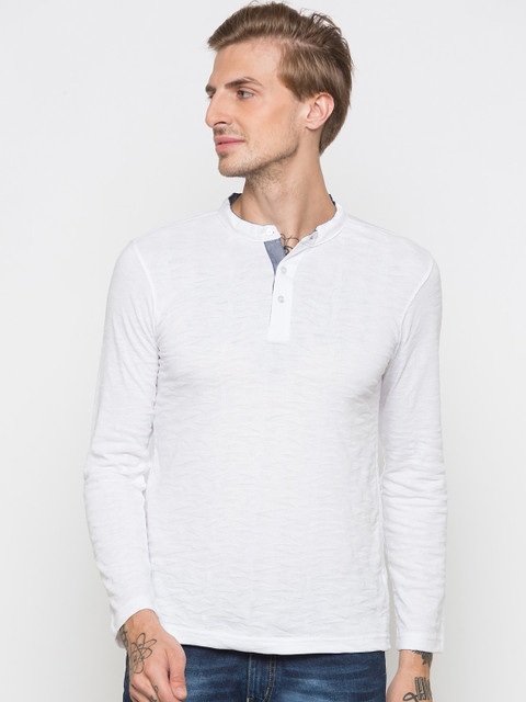 

Globus Men White Solid Henley Neck T-shirt