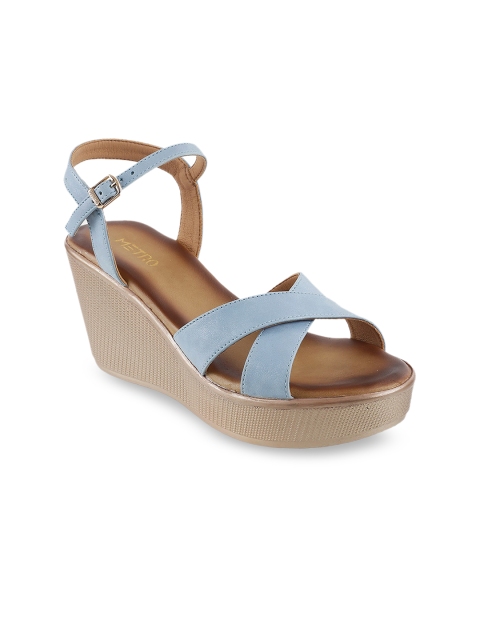 

Metro Women Blue Solid Heels
