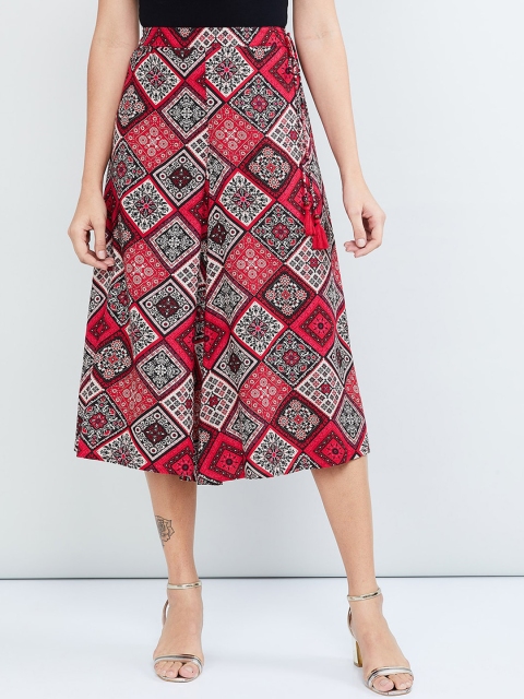 

max Women Red & Black Printed Cropped Flared Palazzos
