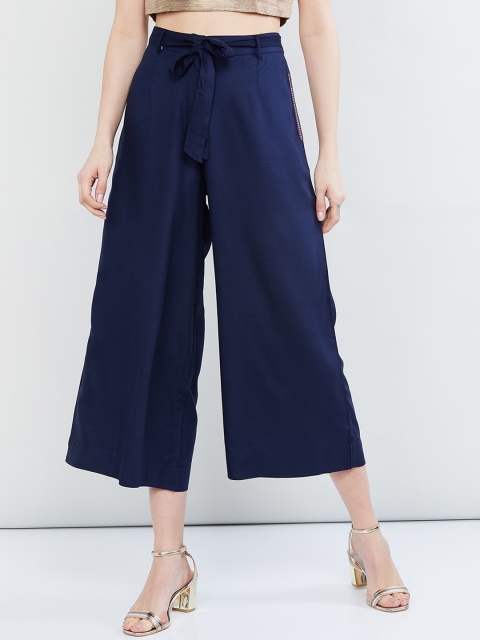 

max Women Navy Blue Solid Cropped Wide Leg Palazzos