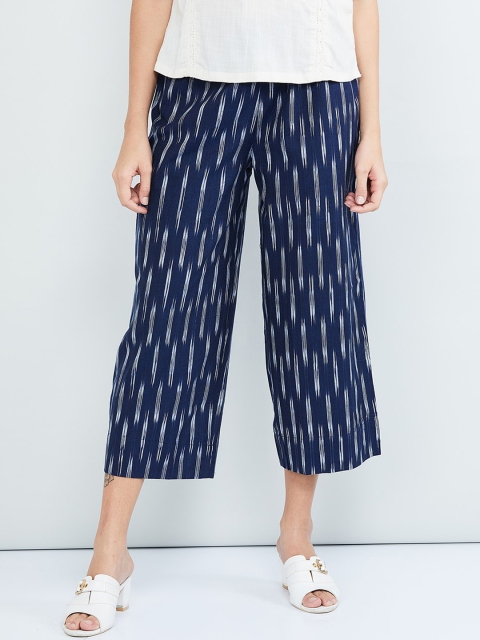 

max Women Blue Printed Flared Cotton Palazzos