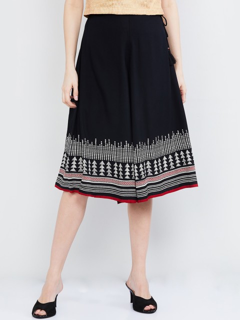 

max Women Black Hem Design Flared Palazzos