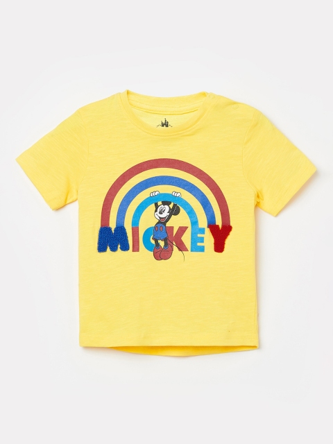 

Juniors by Lifestyle Boys Yellow Printed Round Neck T-shirt
