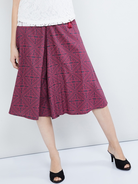 

max Women Magenta Self Design Flared Palazzos