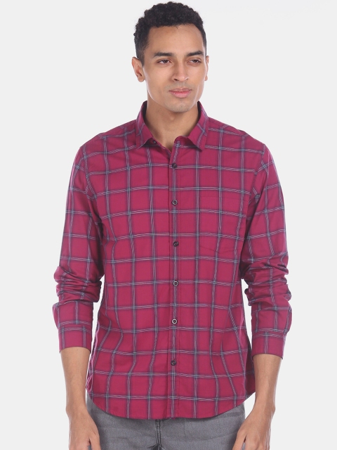 

Ruggers Men Maroon Regular Fit Checked Casual Shirt