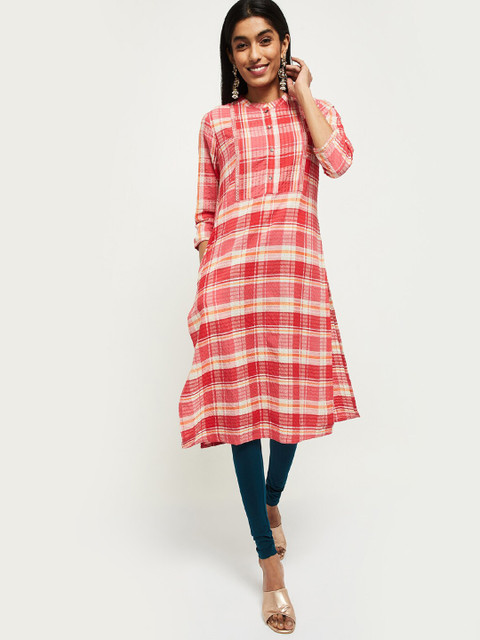 

max Women Red & Beige Checked Straight Kurta