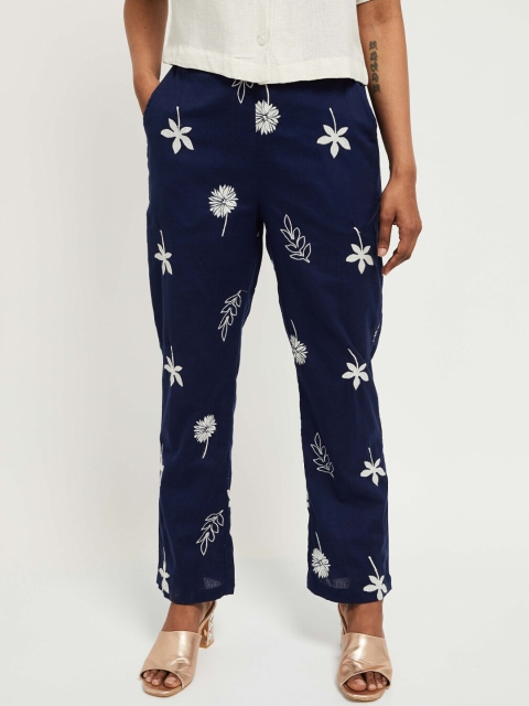 

max Women Navy Blue Printed Regular Trousers