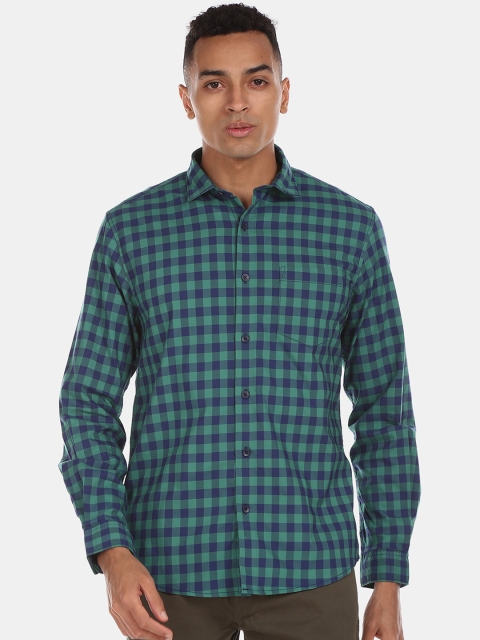 

Ruggers Men Green Regular Fit Checked Casual Shirt