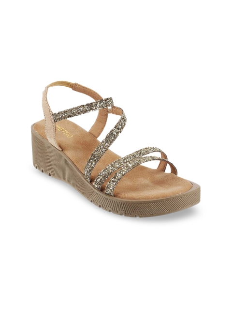 

Metro Women Gold-Toned Woven Design Sandals