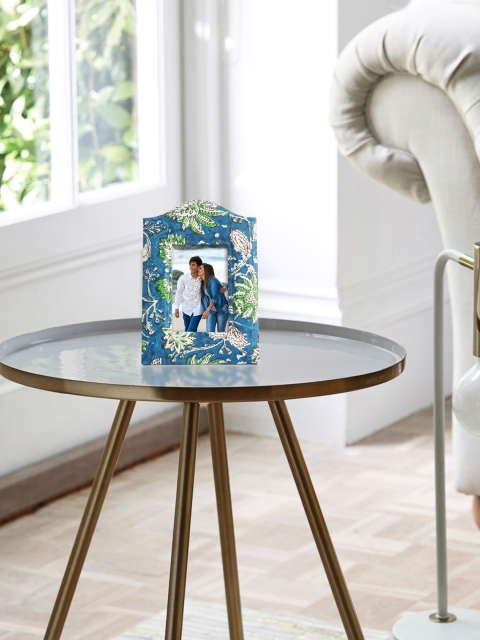 

Bigsmall Blue & Green Blue Floral Printed Sustainable Photo Frame
