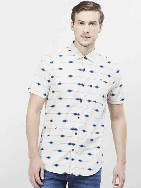 

max Men Beige Regular Fit Printed Casual Shirt