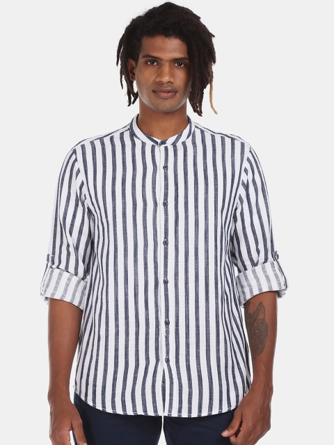 

Cherokee Men White & Blue Regular Fit Striped Casual Shirt