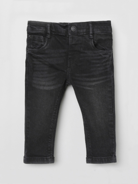 max Boys Black Slim Fit Mid-Rise Clean Look Jeans