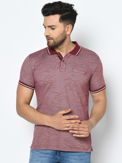 

Duke Men Burgundy Solid Polo Collar T-shirt