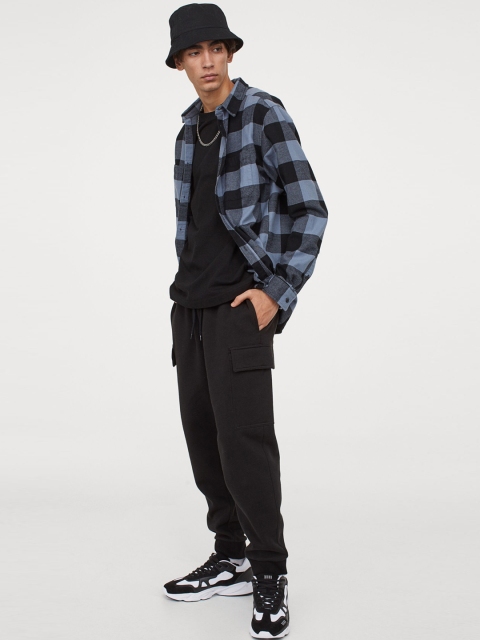 

H&M Men Blue & Black Checked Cotton Flannel Shirt