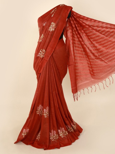 

Pothys Maroon & Gold-Toned Linen Blend Embroidered Saree