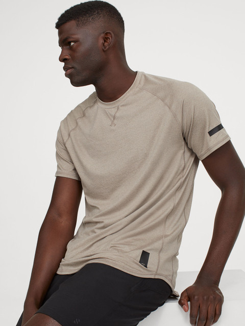 

H&M Men Beige Solid Loose Fit Sports top