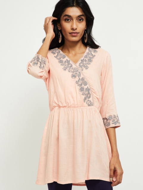 

max Women Pink Embroidered Wrap Top