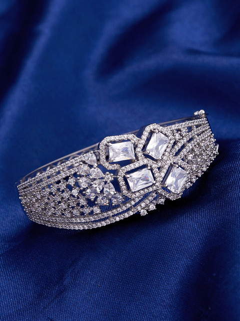 

Voylla White Bracelet