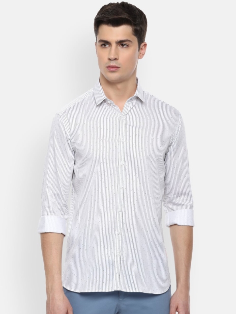 

V Dot Men White & Black Slim Fit Printed Casual Shirt