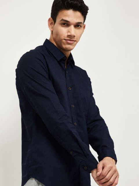 

max Men Blue Regular Fit Solid Casual Shirt
