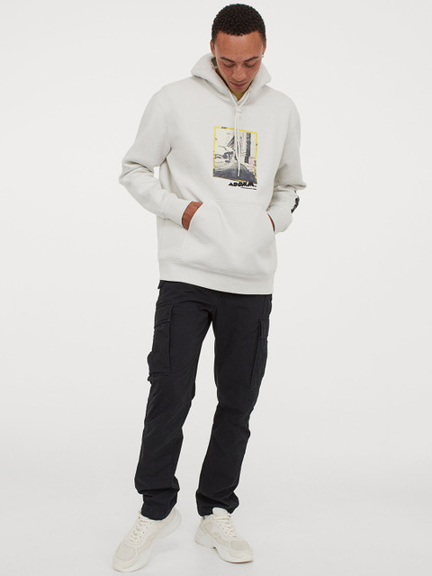 

H&M Men Grey Printed Hooded Top