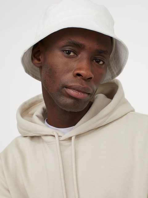 

H&M Boys Beige Relaxed Fit Hoodie