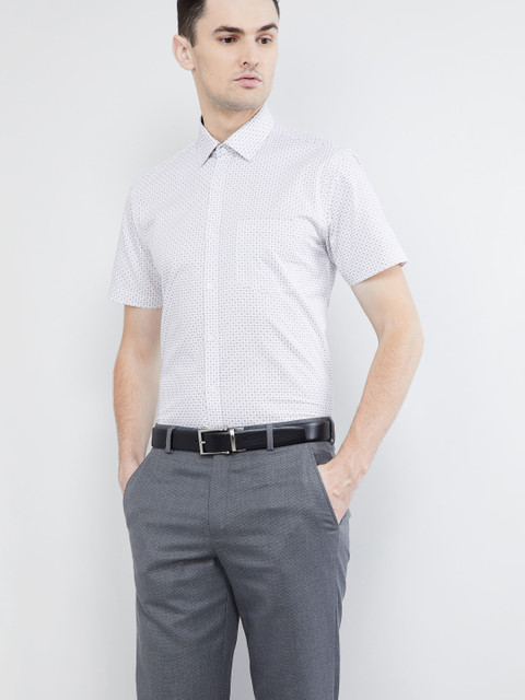 

max Men White Regular Fit Printed Casual Shirt