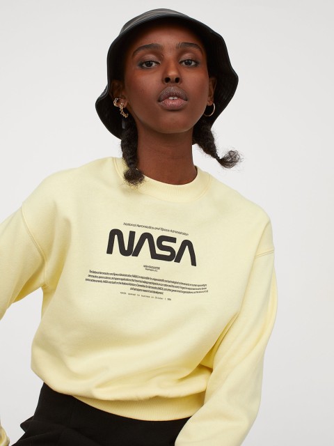 

H&M Women Yellow Printed Sweatshirt