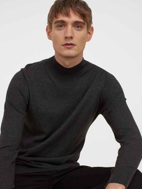 

H&M Men Grey Solid Fine-Knit Modal-Blend Jumper