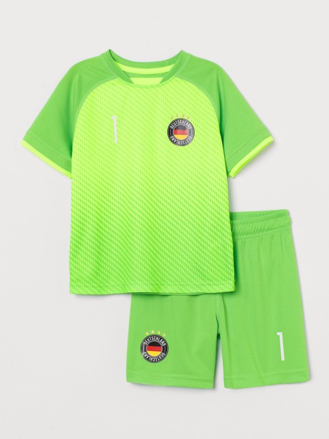 

H&M Boys Fluorescent Green Football kit