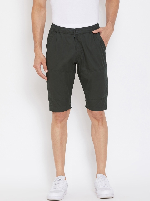 

Okane Men Olive Green Solid Regular Fit Regular Shorts
