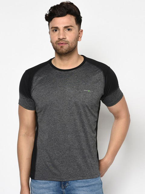

Duke Men Charcoal Grey & Black Colourblocked Round Neck T-shirt