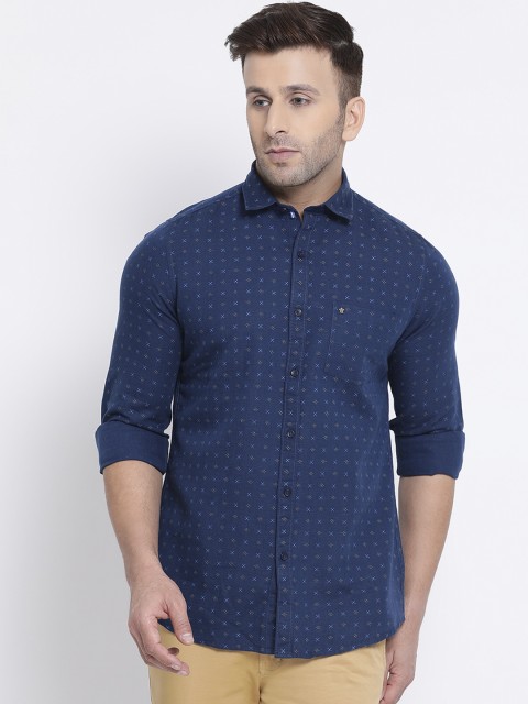

Turtle Men Blue Slim Fit Printed Casual Shirt