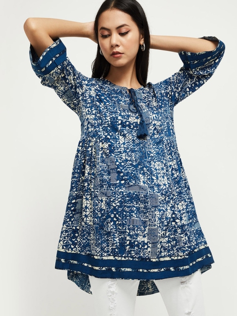 

max Women Blue & White Abstract Tunic