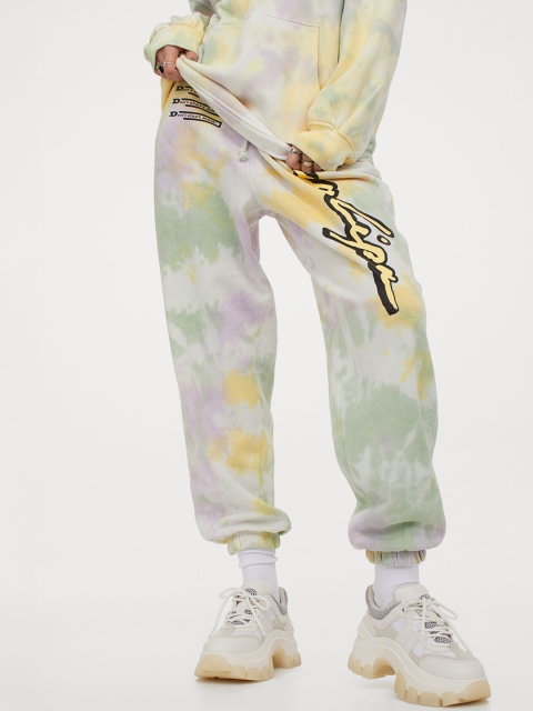 

H&M Women Green Printed Joggers