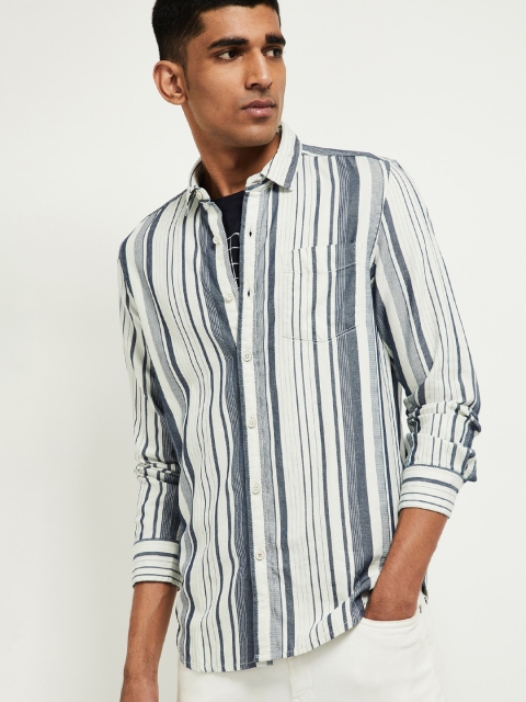 

max Men Off-White Slim Fit Striped Casual Shirt