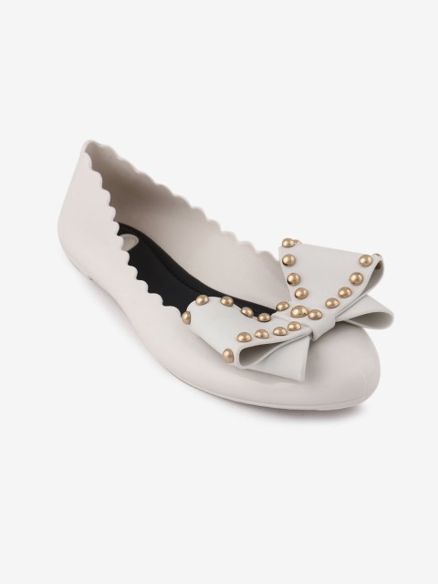 

Jelly Bunny Women Off-White Embellished Ballerinas
