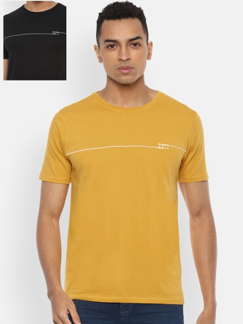 

V Dot Men Yellow Solid Round Neck T-shirt