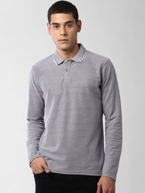 

Peter England Casuals Men Grey Solid Polo Collar T-shirt