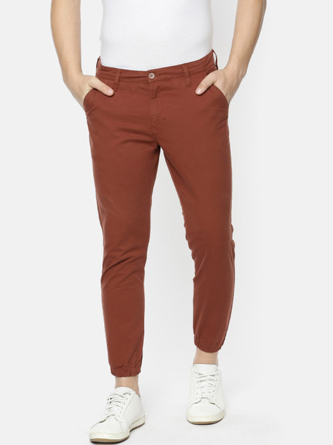 

Mucho Solo Men Rust Skinny Fit Solid Joggers